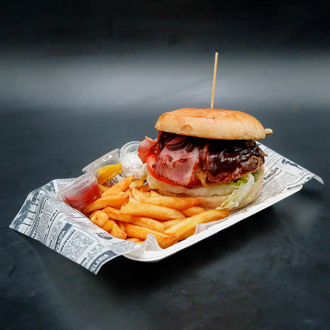 Hamburguesa Ranchera en la carta de Liga Urbana
